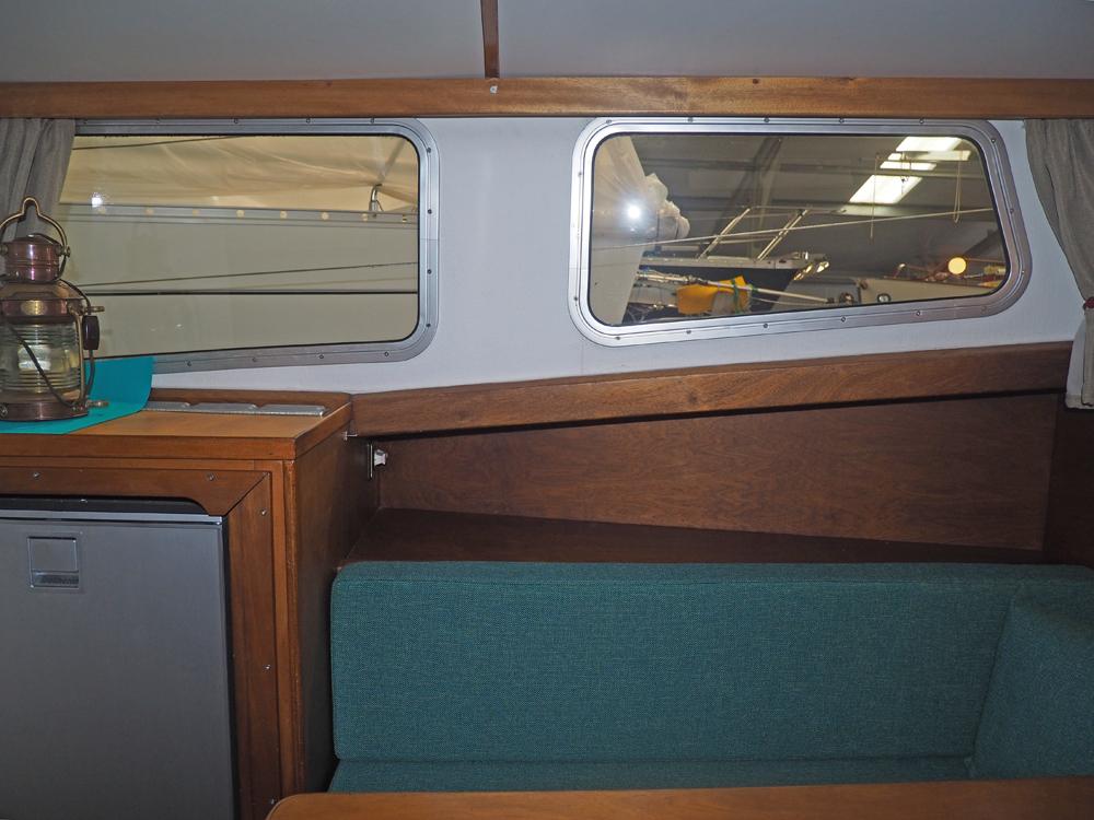 Cabin en avant, Hébergements